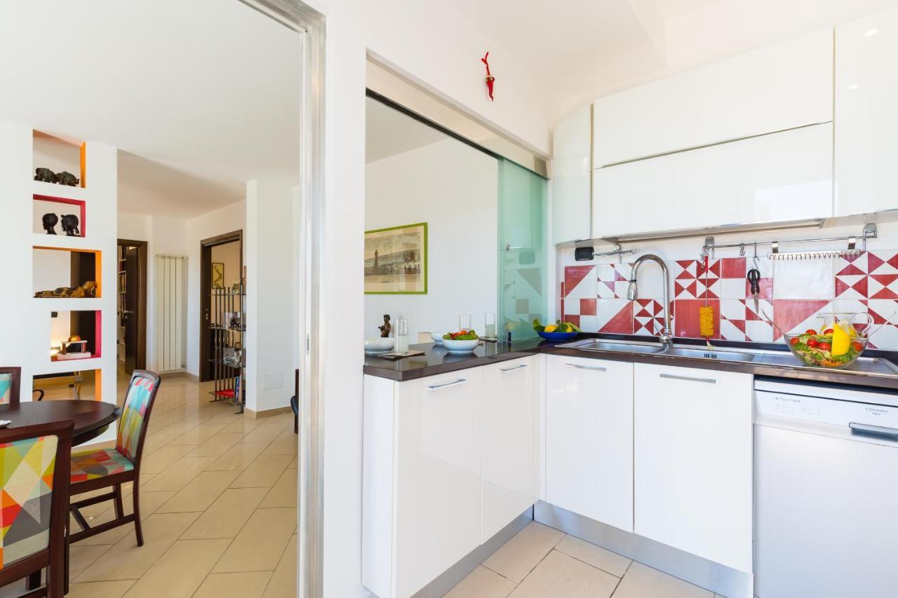 N'Attic A Vomero Penthouse Terrace By Napoliapartments Εξωτερικό φωτογραφία