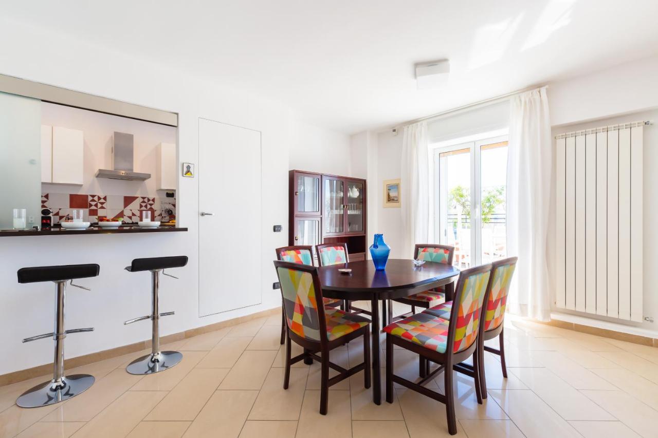 N'Attic A Vomero Penthouse Terrace By Napoliapartments Εξωτερικό φωτογραφία