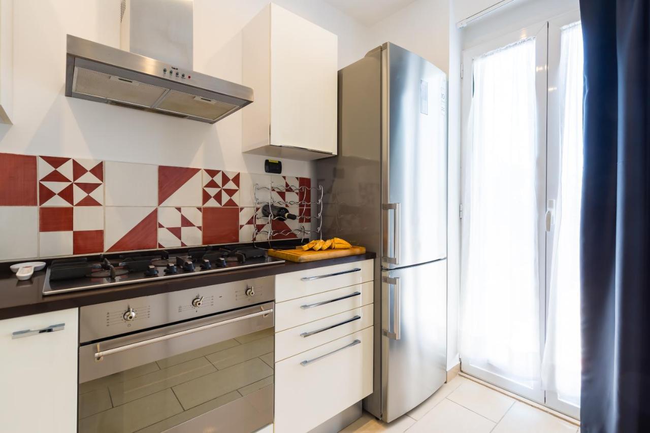 N'Attic A Vomero Penthouse Terrace By Napoliapartments Εξωτερικό φωτογραφία